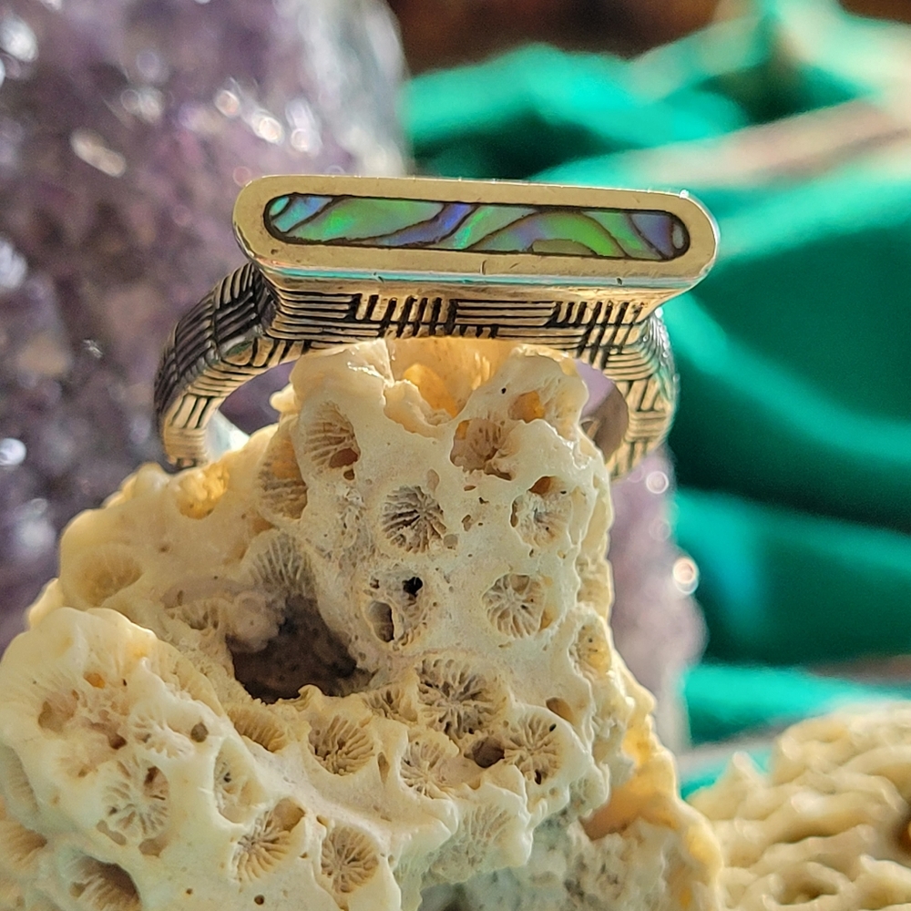 Beautiful sterling silver ring with genuine shell inlay. - Picture 7 of 8
